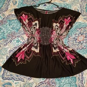 Super Cute Elastic Waist Floral Design Top 💕